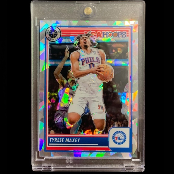 Tyrese Maxey silver ice refractor basketball card - Philadelphia 76ers NBA - Picture 1 of 2